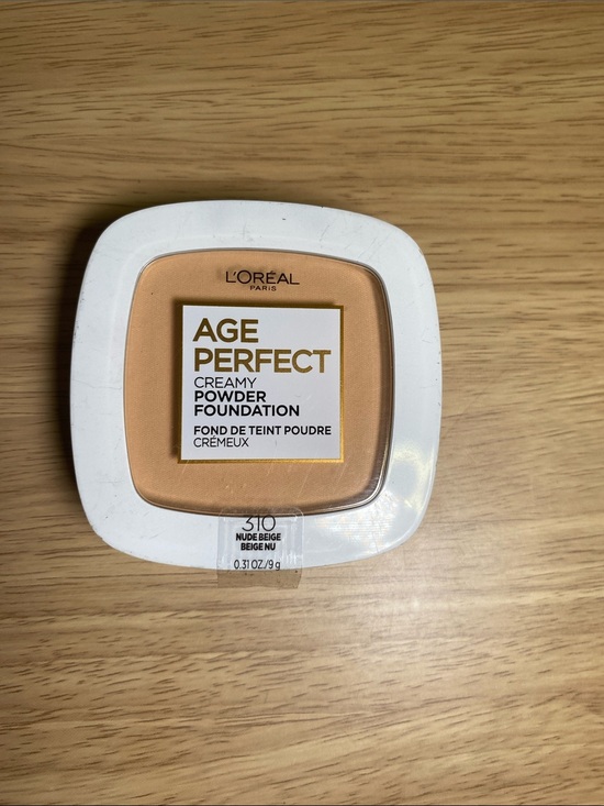 L'Oreal Other - L'Oreal Age Perfect Creamy Powder Foundation - Nude Beige